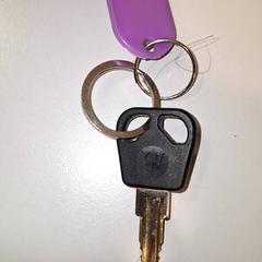 Chiave della bicicletta, come riportato da Qbuzz DMG utilizzando iLost