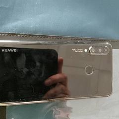 Smartphone Huawei, segons ha informat Regio West-Vlaanderen mitjançant iLost