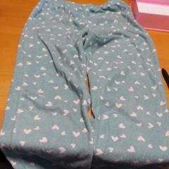 السراويل & القميص، كما تم الإبلاغ عنه بواسطة Carlton Beach Hotel عبر iLost