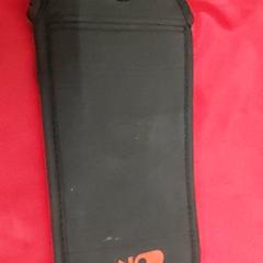 Smartphone-a Sealbag, gisa salatu by Regio Limburg - Leuven iLost erabiliz