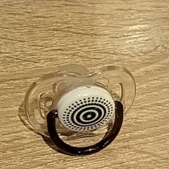 Trayon, a été signalé par Van der Valk Hotel Apeldoorn - De Cantharel utilisant iLost