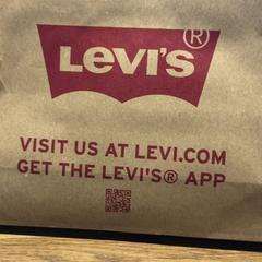 Purchase levis, ako bolo nahlásené Designer Outlet Roermond pomocou iLost