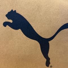 Cantando, segundo informou Designer Outlet Roermond usando iLost