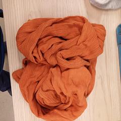 Choker orange, gisa salatu by IKEA Liège iLost erabiliz
