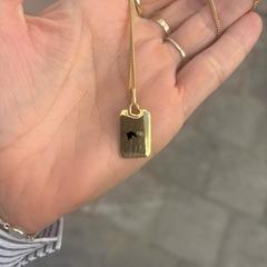 Gouden ketting, jak bylo nahlášeno na iLost