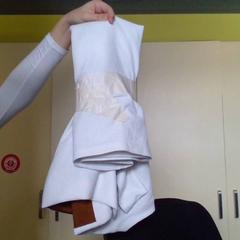 Polo blanc, come riportato da MEININGER Hotel Lyon Centre Berthelot utilizzando iLost