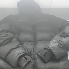 Kleding - Jas, rapporterat av Regio Limburg - Leuven med iLost