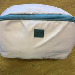 حقيبة يد، كما تم الإبلاغ عنه بواسطة HTM عبر iLost