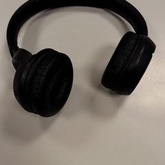 ヘッドホン がiLostで Vrije Universiteit Amsterdam によって報告されました