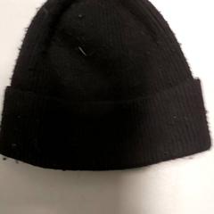 Kleding - muts, zoals gemeld door Centraal magazijn met iLost