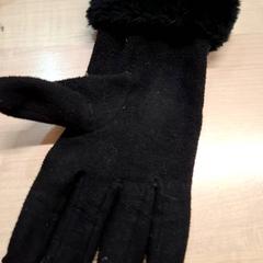 Glove Noir avec bande fourrure synthétique, as reported by IKEA Rouen Tourville-La-Rivière using iLost