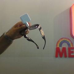 Sunglasses adapter apple /, as reported by MEININGER Hotel Milano Lambrate using iLost