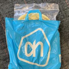 كيس بلاستيك، كما تم الإبلاغ عنه بواسطة Connexxion Amstelland-Meerlanden Schiphol Zuid عبر iLost