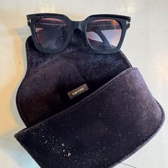 Tom Ford zonnebril, as reported to iLost