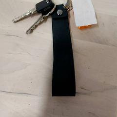 Kulcstartó kulcsokkal, amint azt IKEA Strasbourg az iLost segítségével jelentette.