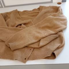 Vestiario - gilet, come riportato da Centraal magazijn utilizzando iLost