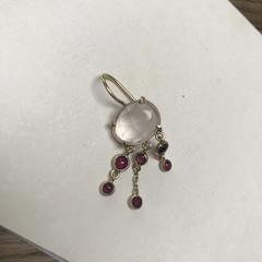 Oorbel, iLost에 보고됨