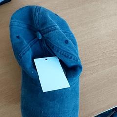 Kleding  - Pet blauw, segundo informou Centraal magazijn usando iLost
