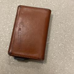 Titular de la tarjeta Sakalli, ha sido reportado por Pathé Ypenburg con iLost