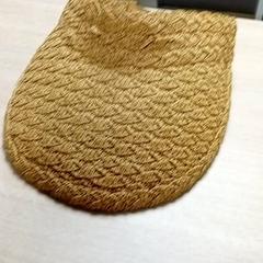 Casquette pet, a été signalé par Regio Limburg - Leuven utilisant iLost