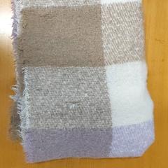 Sjaal geruit, como reportado por Regio Limburg - Leuven utilizando o iLost