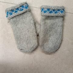 Rękawiczki, zgłoszono przez Qbuzz GD Groningen Peizerweg przy użyciu iLost