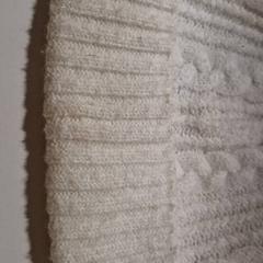 Winter cap, as reported by IKEA Bratislava using iLost