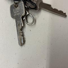 Clé, a été signalé par Het Amsterdamse Winterterras utilisant iLost