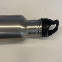 Bouteille d'eau, a été signalé par HTM utilisant iLost