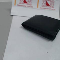 Portefeuilles MENNEN, a été signalé par Gemeente Utrecht utilisant iLost