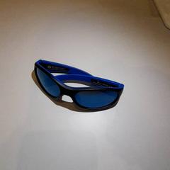 Napszemüveg Blauw, amint azt Van der Valk Hotel Schiphol az iLost segítségével jelentette.