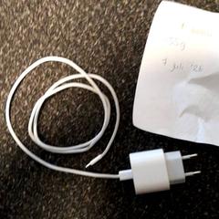 Adapter & Usb laddare oplader, rapporterat av Van der Valk Hotel Tiel med iLost
