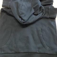 Kleding - Trui, segons ha informat Centraal magazijn mitjançant iLost