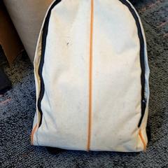Bolsa, ha sido reportado por Connexxion Haarlem IJmond con iLost