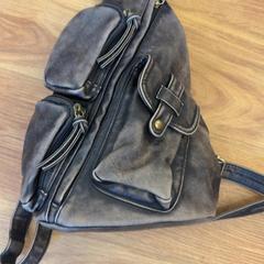 حقائب حمل وحقائب اليد Zwart، كما تم الإبلاغ عنه بواسطة GVB عبر iLost