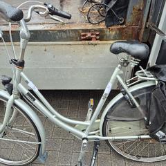 Bicicleta femenina, segons ha informat Gemeente Roermond mitjançant iLost