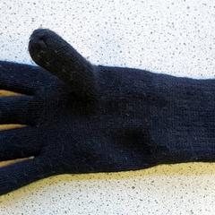 衣類 Handschoen がiLostで Regio Limburg - Leuven によって報告されました