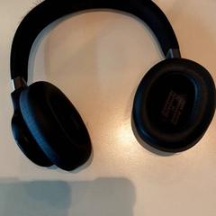 Hodetelefoner, som rapportert av LUMC ved bruk av iLost