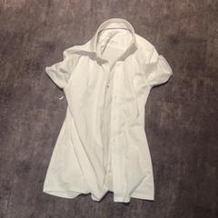 Camicetta, come riportato da Van der Valk Hotel Haarlem utilizzando iLost