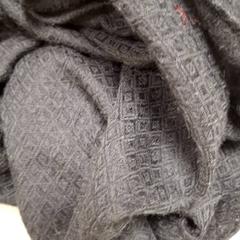 Bufanda, segundo informou IKEA Paris - Italie Deux usando iLost