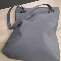 Väska, rapporterat av EBS Spijkenisse med iLost