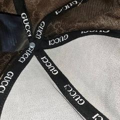 Kleding - Pet, amint azt Centraal magazijn az iLost segítségével jelentette.