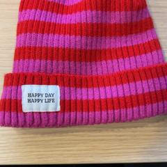 Gorro, segundo informou Pathé Groningen usando iLost