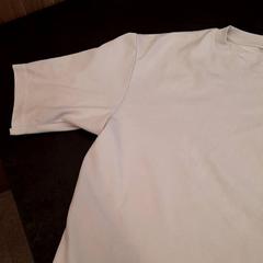 Camisa, segons ha informat Rotterdam The Hague Airport mitjançant iLost