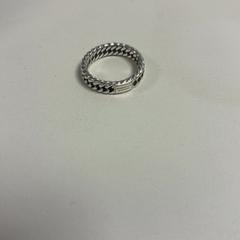 Anillo Silver, ha sido reportado por ibis Styles Rotterdam Ahoy con iLost