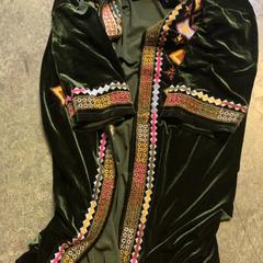 재킷 Green, iLost를 사용하여 KABUL à GoGo / Teatro에 보고됨