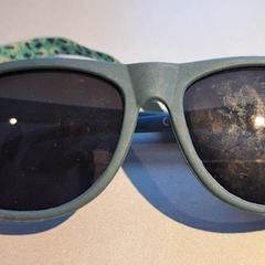Sonnenbrille, gemeldet von Madurodam über iLost