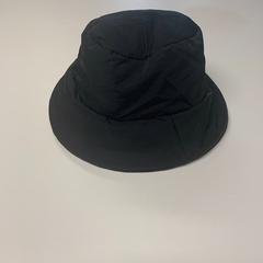 Zwarte buckethat, as reported by Awakenings ADE - Gashouder using iLost