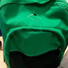 バックパック がiLostで Qbuzz Fryslân によって報告されました