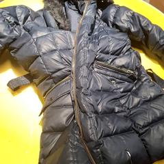 Manteau femme, amint azt IKEA Villiers-sur-Marne az iLost segítségével jelentette.